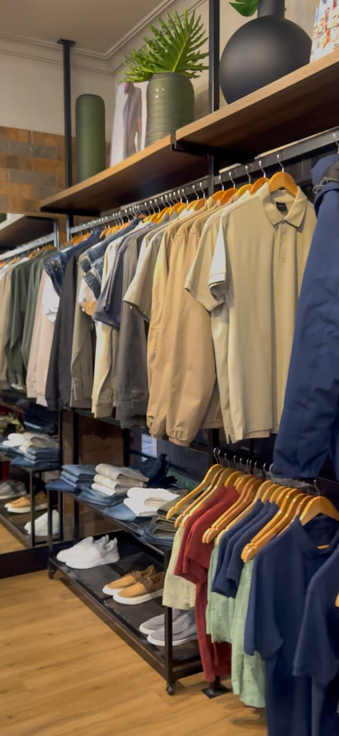 Arara de roupas sob medida — modelo 01